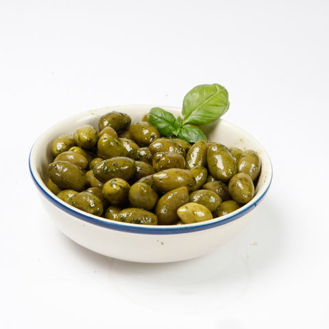 Oliven mariniert mit Basilikum 1kg